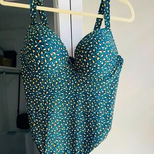 NWOT Cupshe Leopard One-piece Swimsuit